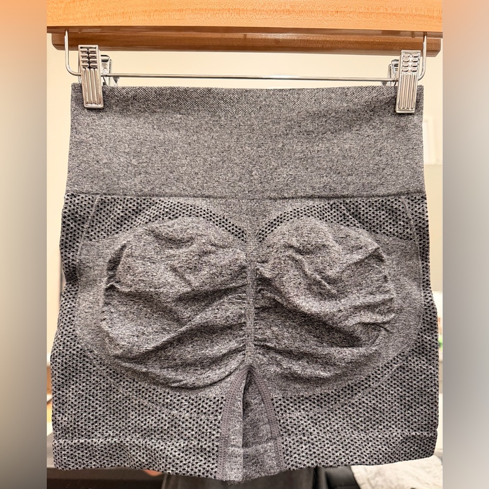 Gray High-Waisted Leggings